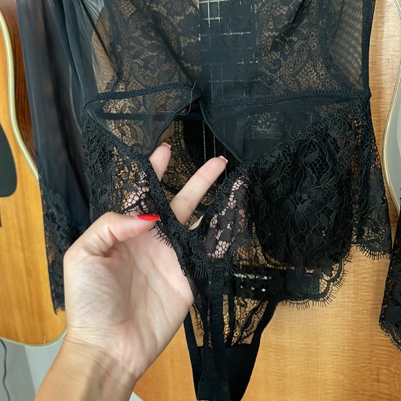 Victoria Secret Lingerie One Piece - Picture 9 of 9